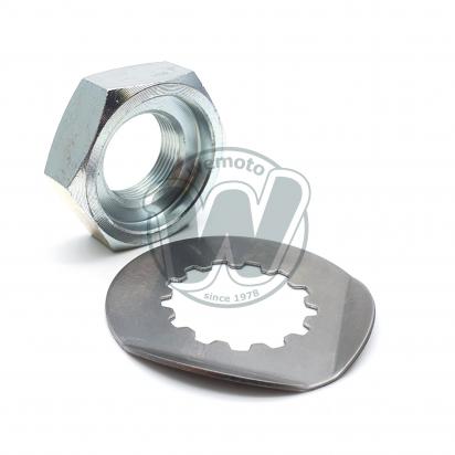 Front Sprocket Retaining Nut Kit