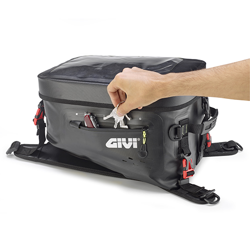 0IL9430_GRT715_pocket.jpg