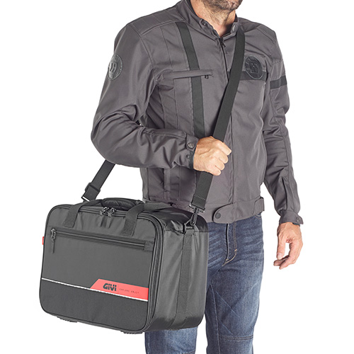 0QE1936_T468C_dressed.jpg