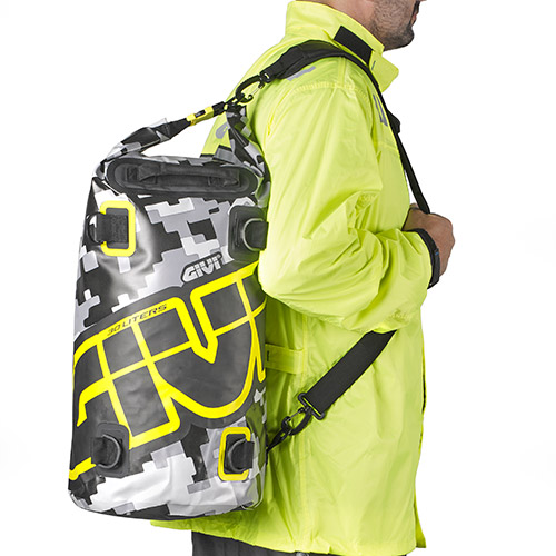 0SB6518_EA114CM_dressed.jpg