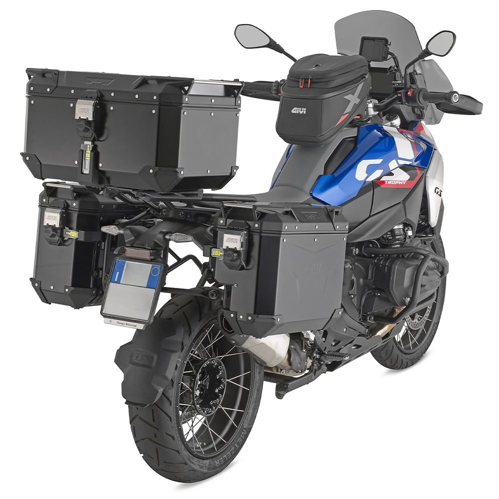0UE8888_OBKEV_black_mounted_58.jpg