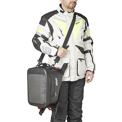 0VK4738_GRT715_dressed.jpg